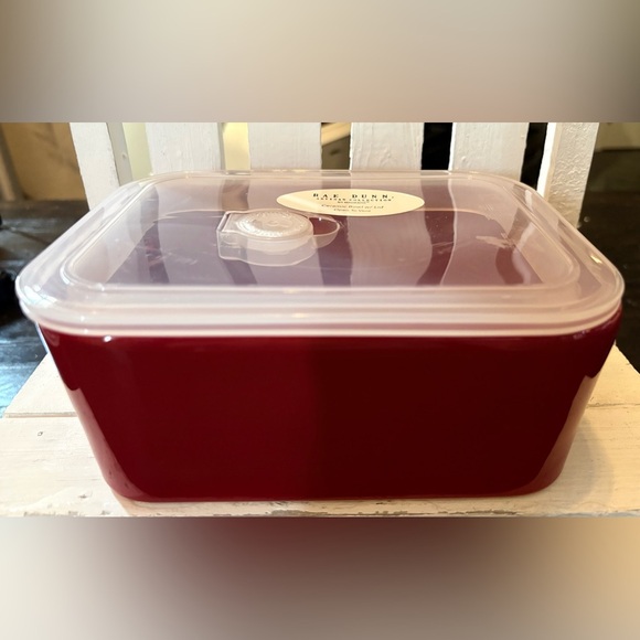 Rae Dunn Red Cookie Exchange Storage Container - Picture 3 of 3